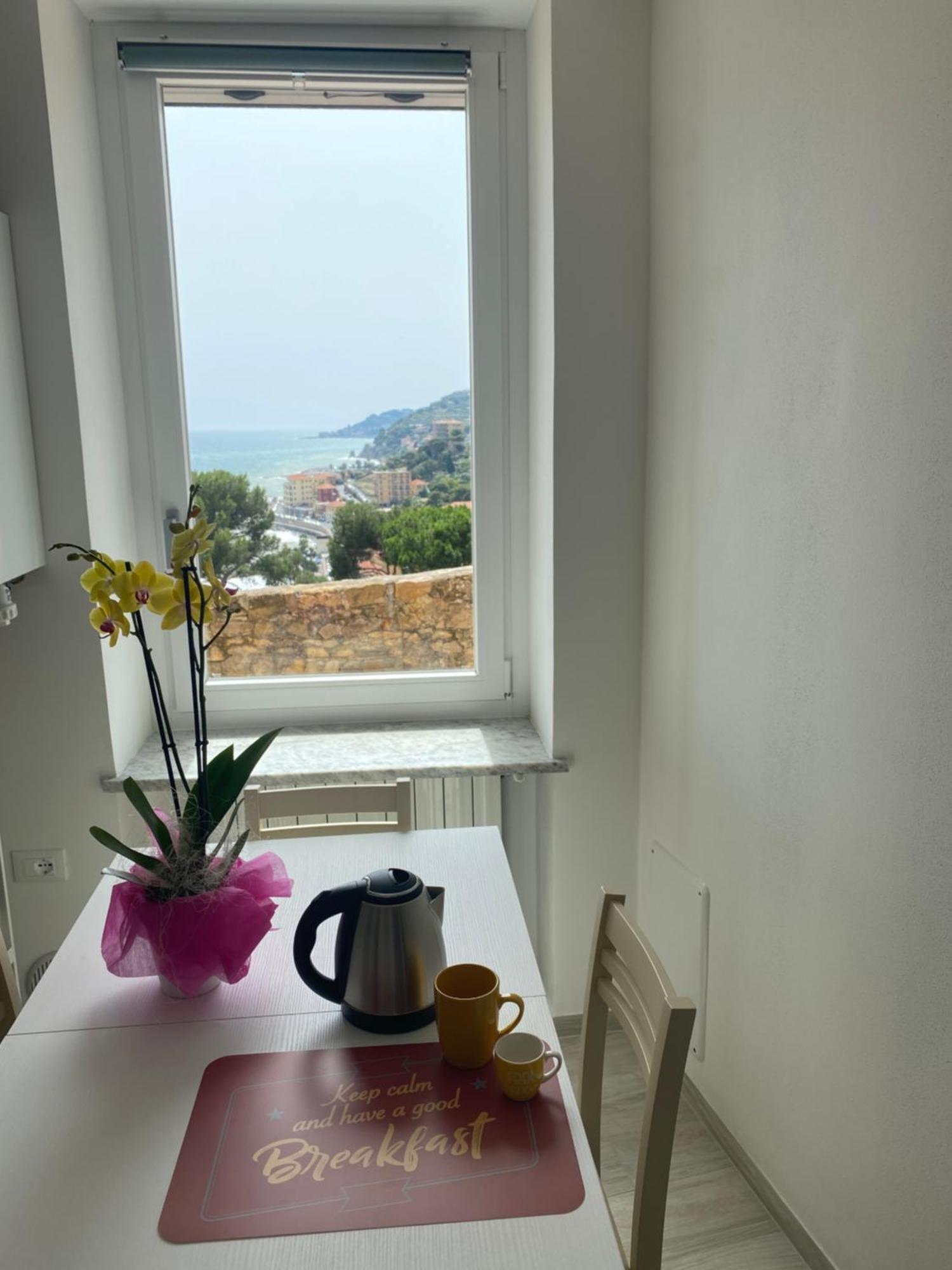 Casa Vacanze Merletto 임페리아 외부 사진