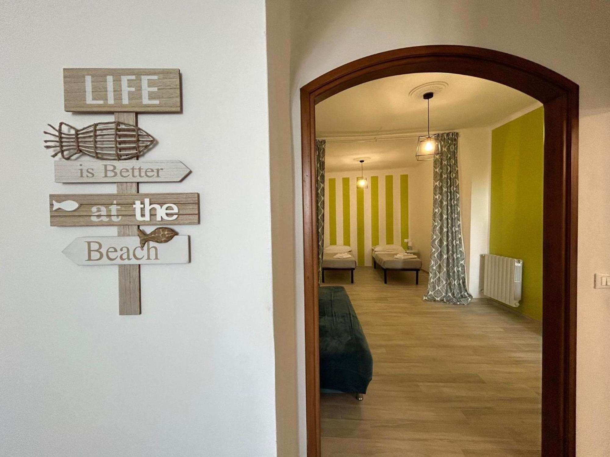 Casa Vacanze Merletto 임페리아 외부 사진